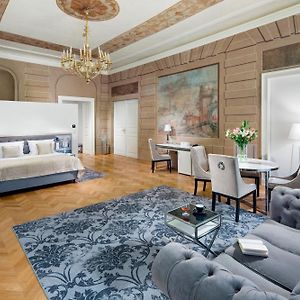 Apartament "Premium" z łóżkiem king-size